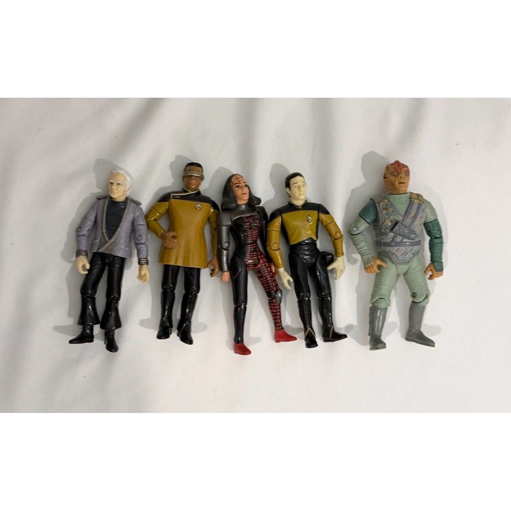 Lot of 5 Vintage Star Trek The Next Generation Playmates Action Figures